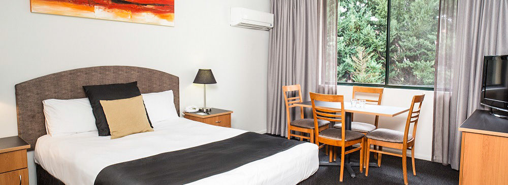 Alpha Hotel Canberra Family Room HP_edited
